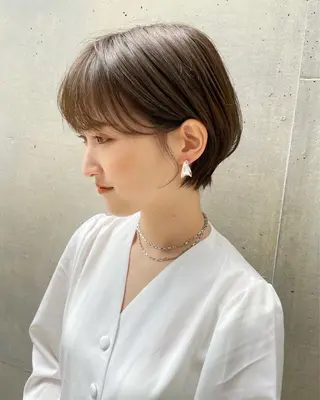 ショート GIEN NU 茶屋町+所属・久保 佳乃のヘアスタイル
