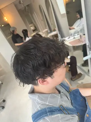 パーマ メンズ 花見 亜沙美のヘアスタイル