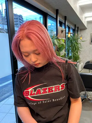 ミディアム カラー Haru/THREE …by velvetのヘアスタイル