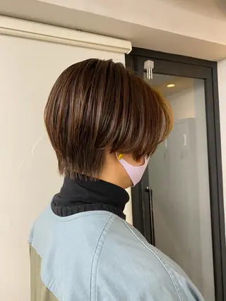ショート カラー flamme Annaのヘアスタイル