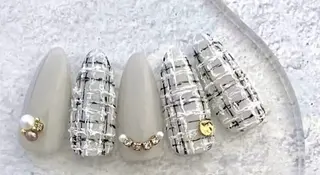 ネイル ラッキーネイルサロン西川口東口店所属・山田 由奈のネイルデザイン