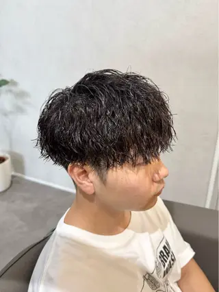 パーマ メンズ Salon de Qualia(サロンドクオリア)所属・杉下　涼/ハイトーン /髪質改善/パーマのヘアスタイル