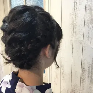 ヘアアレンジ embrace エンブレイスのヘアスタイル