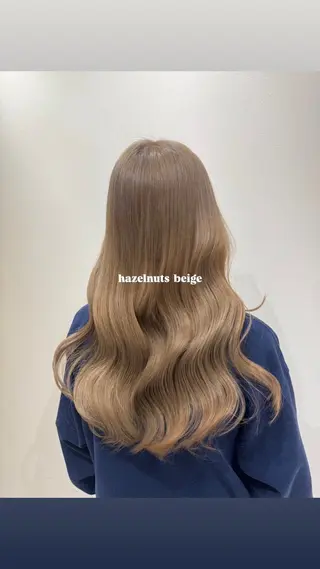 ロング カラー ワンホン×髪質改善 つのーか🩶‪🫧のヘアスタイル