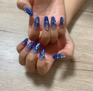 ネイル MINAMI nailsのネイルデザイン