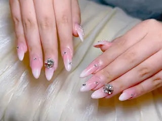 ネイル Lumina _MIO研修のネイルデザイン