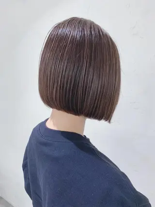 ショート 髪質改善 上品艶感カラーのヘアスタイル
