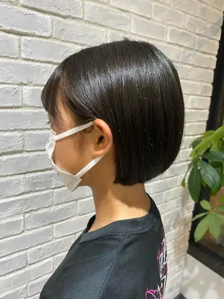 ショート 日野 初音のヘアスタイル