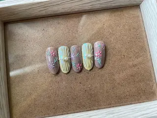 ネイル M. KOTOMIのネイルデザイン