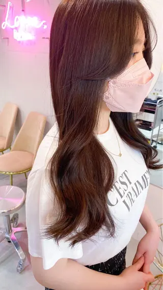 セミロング カラー 新宿/韓国風レイヤー 髪質改善/渋谷直樹のヘアスタイル