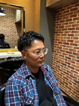 ショート パーマ メンズ 吉田 愛恵のヘアスタイル