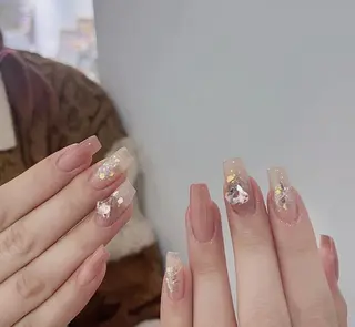 ネイル AngelChris ビューティーサロンのネイルデザイン