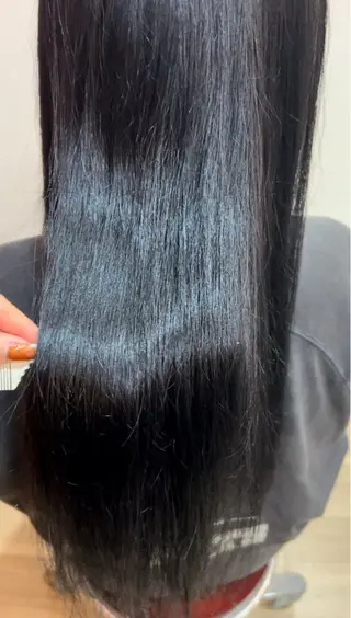 ロング カラー 村松 麻菜のヘアスタイル