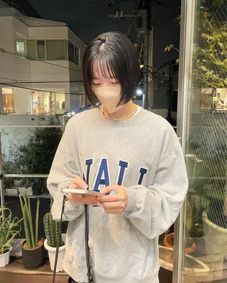 ショート カラー 佐伯 和佳のヘアスタイル