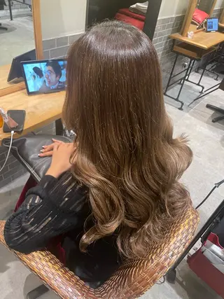 ロング カラー ヘアアレンジ 暖色カラー🤎Red Neo　meiのヘアスタイル