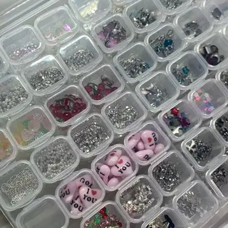 ネイル L'OM OSAKA所属・R nailstudioのネイルデザイン