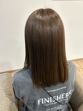 ミディアム 齋藤 未夢のヘアスタイル