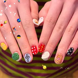 ネイル VENUS BELT kiriのネイルデザイン