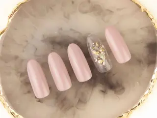 ネイル NAIL Salon IP所属・長谷川 奈緒美のネイルデザイン