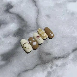 ネイル salon de belnetta所属・kayo 💅のネイルデザイン