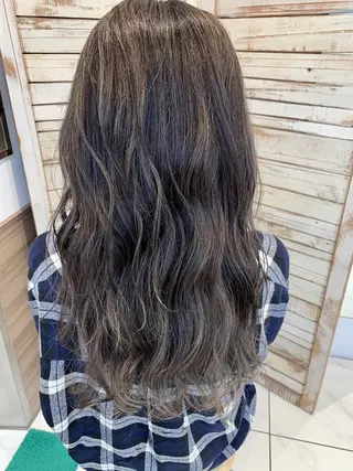 ロング カラー 島袋 ナオユキのヘアスタイル