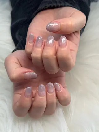 ネイル Loa　salon所属・小畑 寧捺のネイルデザイン