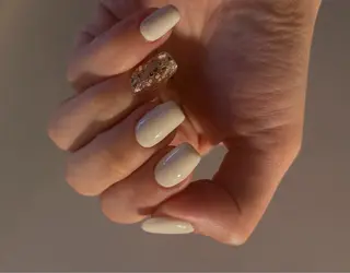 ネイル Elio所属・Elio 国泰寺のネイルデザイン