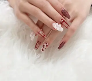 ネイル ESPOIR Ｎのネイルデザイン