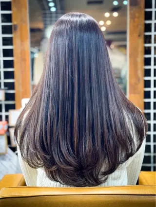 ロング ヘアアレンジ Glunge所属・Glunge田部 衣梨奈のエステ・リラクイメージ