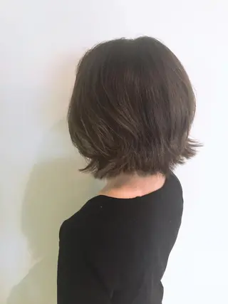 ショート カラー ヤマナカ エリカのヘアスタイル