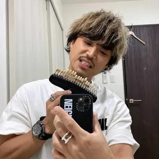 ショート ヘアアレンジ ネイル マツエク・マツパ メンズ カラー パーマ キッズ アイブロウ ライトビューティー 銀座店のエステ・リラクイメージ