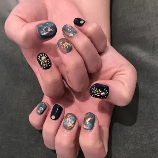 ネイル EARTH上尾店所属・藤倉 千恵美のネイルデザイン