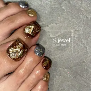 ネイル S♡JEWEL所属・S. JEWELのネイルデザイン