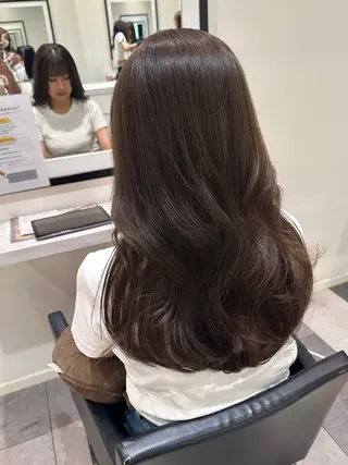 セミロング カラー 巻ける縮毛矯正/艶 カラーchika🩵のヘアスタイル