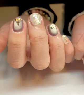 ネイル メラネイル所属・米良 裕子のネイルデザイン