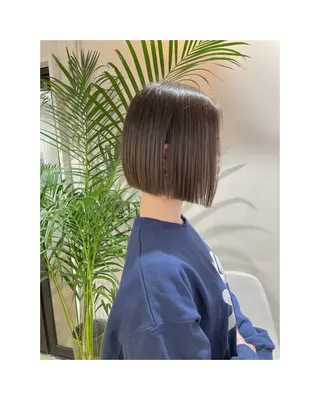 ショート hair studio Zen〜kalon所属・Jura／ハイライト ／ブリーチなしカラーのヘアスタイル