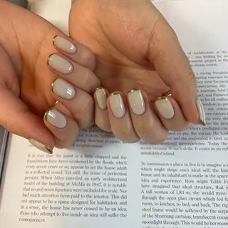 ネイル anyora nail salon所属・大人ワンホン キラキラ/Ayanoのネイルデザイン