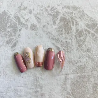 ネイル Feliz所属・Feliz 楽しいネイルサロンのネイルデザイン