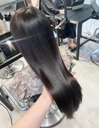 ミディアム カラー パーマ 透明感/オリーブ/ グレージュ/YUKAのヘアスタイル