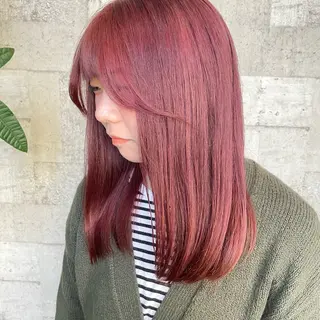 セミロング カラー 🫧レイナ 🫧 ツヤ髪／艶カラー🫧のヘアスタイル