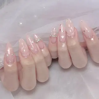 ネイル Mari 🎀六月移転のネイルデザイン