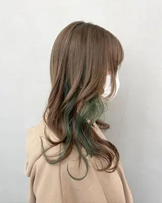 ロング カラー インナーカラー/天神 ブリーチ/吉田のヘアスタイル