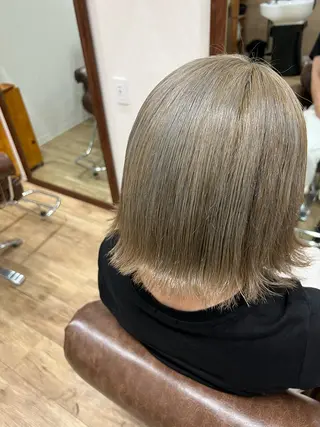 ミディアム カラー 🍇おぐら めぐみ🍇のヘアスタイル