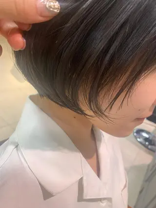 ショート 310【サンイチマル】所属・透明感ハイトーン🦄 キラ🌈のヘアスタイル