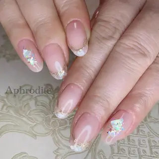 ネイル Aphrodite パラジェル認定サロンのネイルデザイン