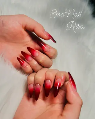 ネイル EmaNail天満橋店所属・EmaNail Risaのネイルデザイン