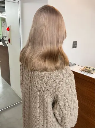 ミディアム いざわりお /梅田/ブリーチのヘアスタイル