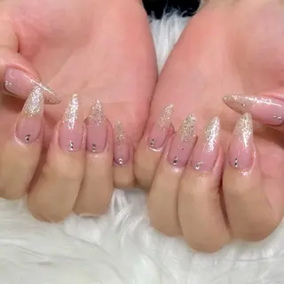 ネイル Bianca浦和西口 竹ノ内  愛彩のネイルデザイン