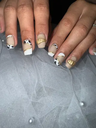 ネイル Raviliss ♡のネイルデザイン