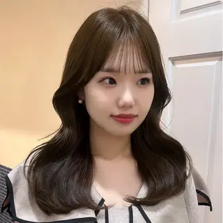 ロング カラー mi yuのヘアスタイル